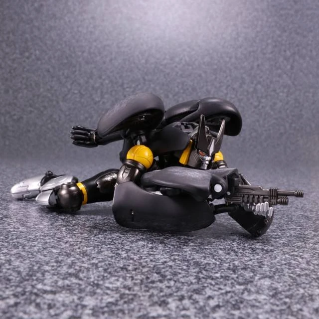 Takara Masterpiece MP-34S Cheetor Shadow Panther - Image 5