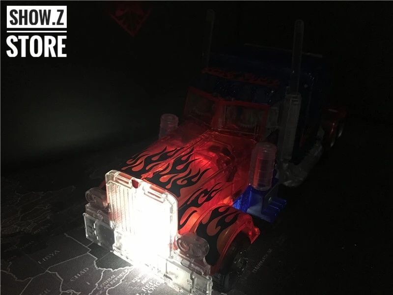 4th Party Family Mart Exclusive Leader Class Buster Opitmus Prime Clear Version - Image 10