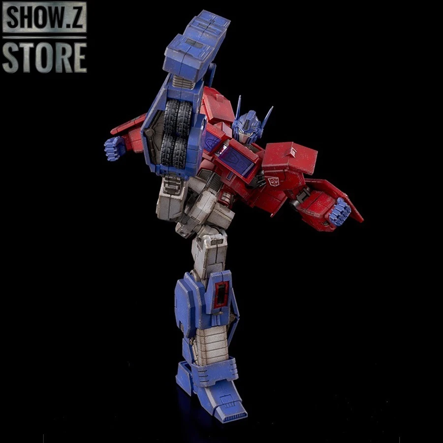 Flame Toys Furai Model IDW Optimus Prime Battle Damaged Version - Image 8