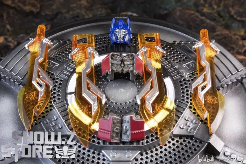 BW TW-1022 Jetwing Optimus Prime - Image 3