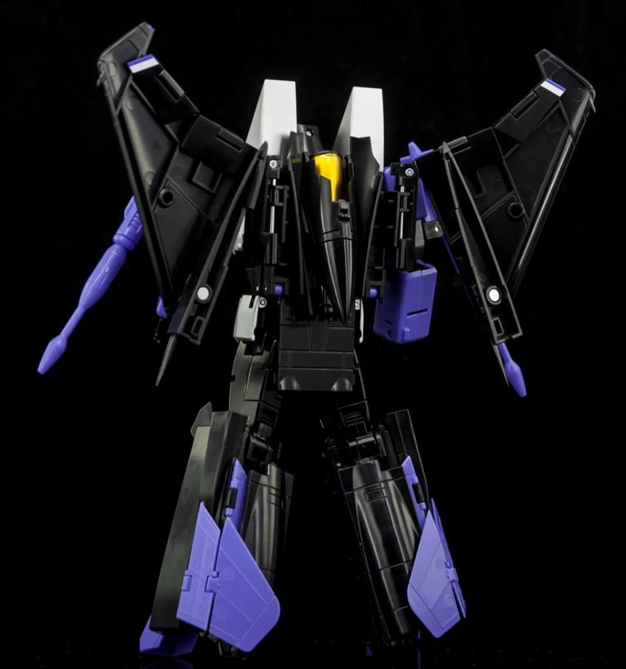 Maketoys MT MTRM-12 Skycrow Skywarp - Image 8